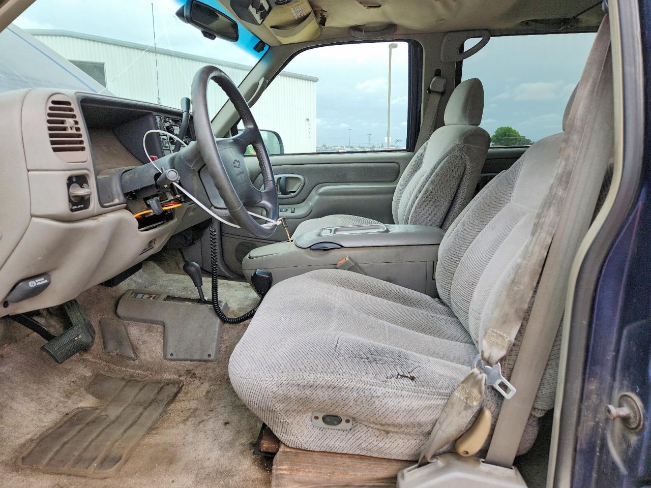 1996 CHEV Suburban VIN 3GNFK16R9TG123741 photo 7