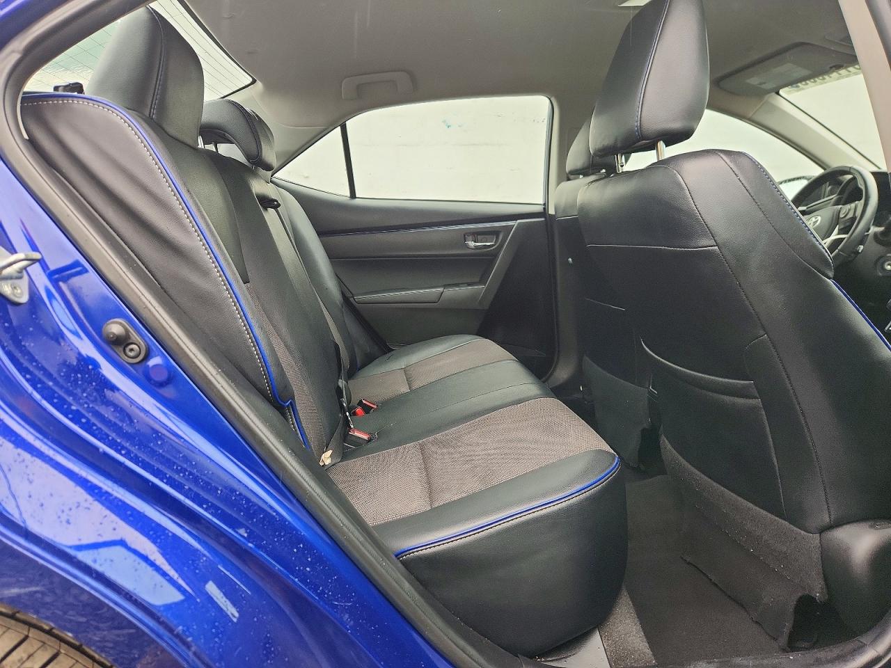 2019 Toyota Corolla VIN 2T1BURHEXKC135044 photo 10