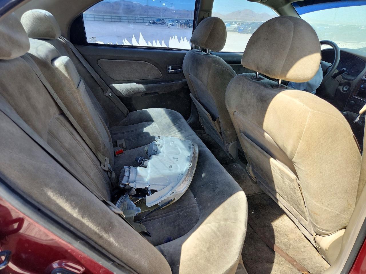2003 Hyundai Sonata VIN KMHWF35H83A821821 photo 11