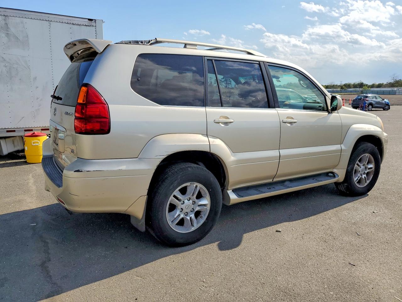 2007 Lexus Gx VIN JTJBT20X970143514 photo 3