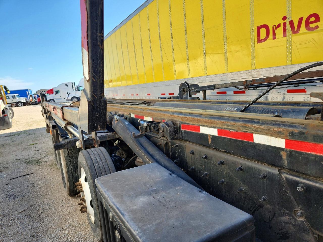 2007 MACK All other VIN 1M2AG11C57M063902 photo 6