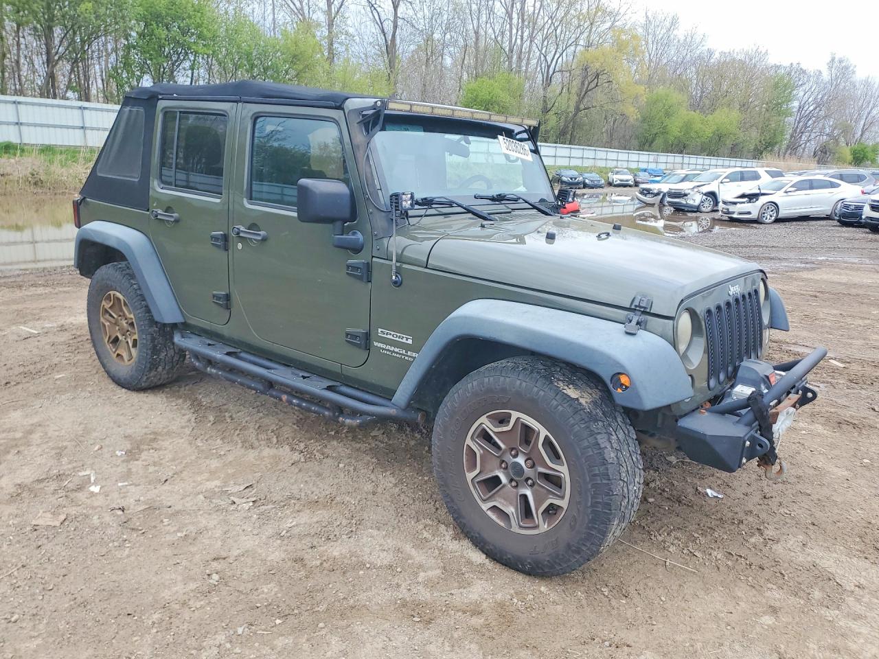 2015 Jeep Wrangler / VIN 1C4BJWDG7FL703134 photo 4