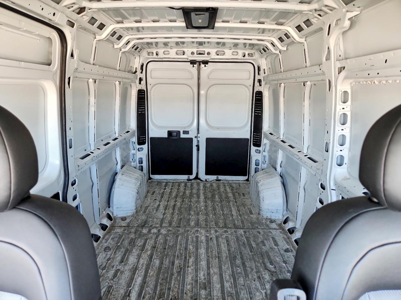 2025 Ram Promaster VIN 3C6LRVDGXSE514107 photo 10