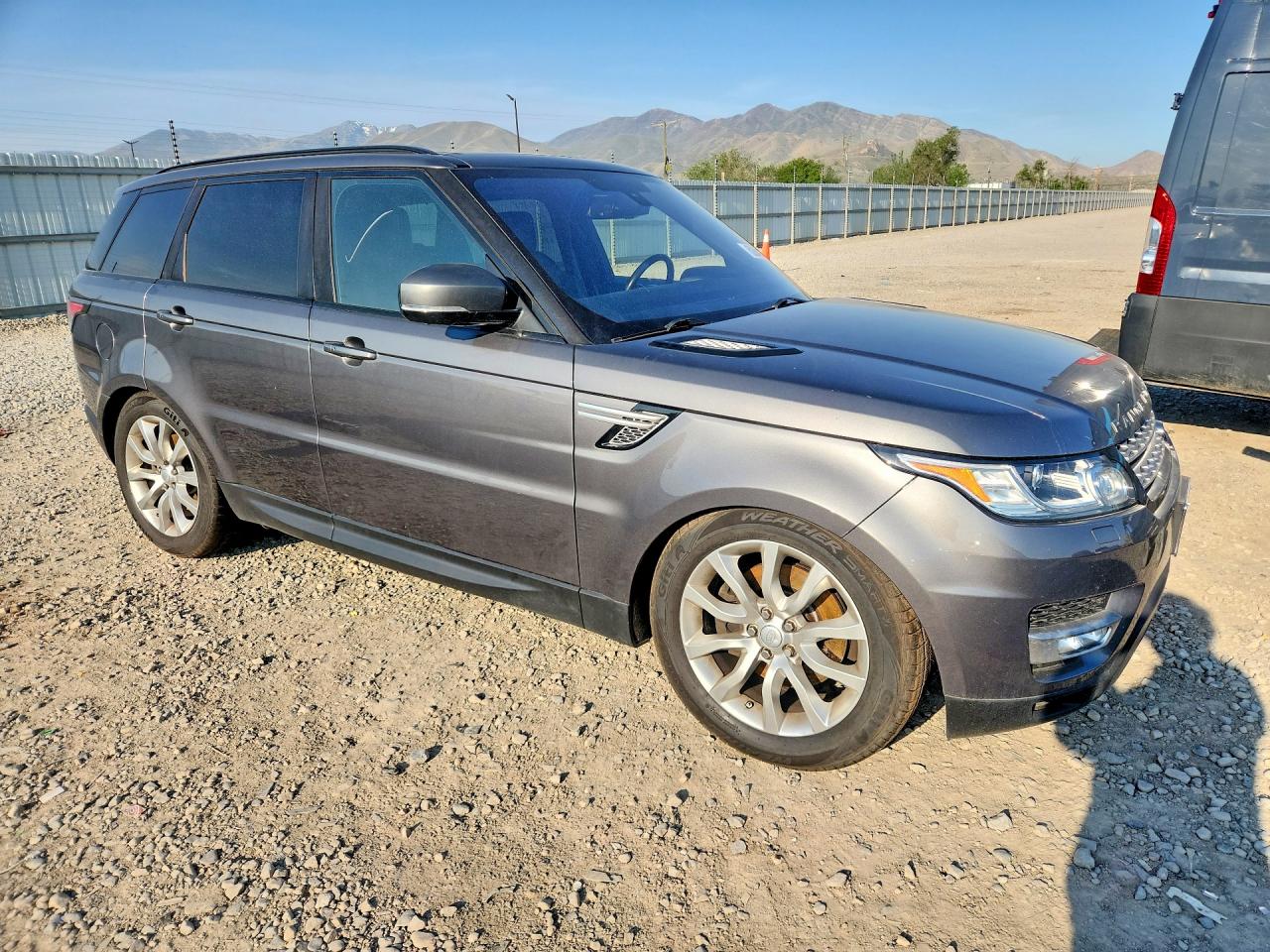 2016 Land Rangerover VIN SALWR2VF2GA636523 photo 4