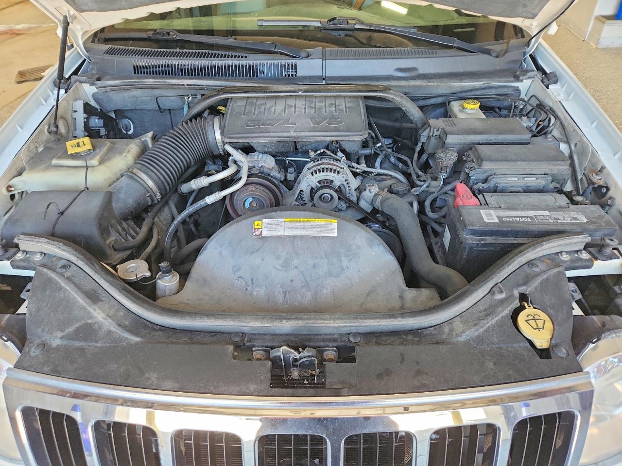 2010 JEEP Cherokee VIN 1J4PR5GK3AC123066 photo 11