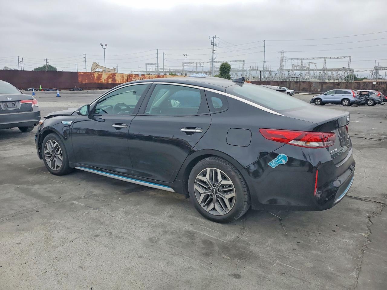 2020 Kia Optima VIN KNAGV4LD6L5037015 photo 2