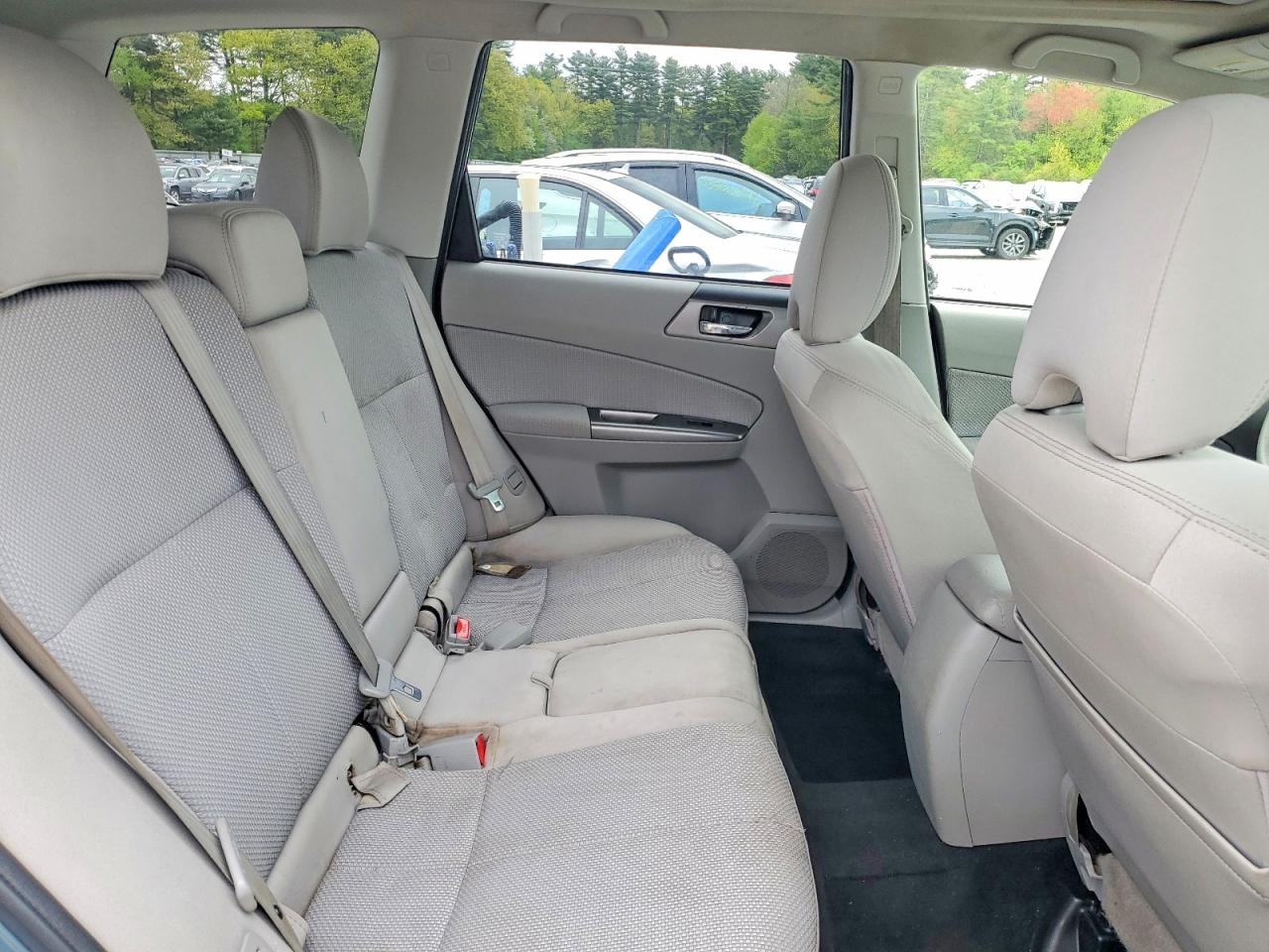 2011 SUBARU Forester VIN JF2SHADC6BH741660 photo 11