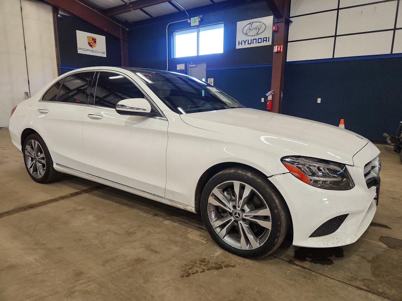 2021 Mercedes-Benz C class VIN W1KWF8EBXMR626194 photo 4
