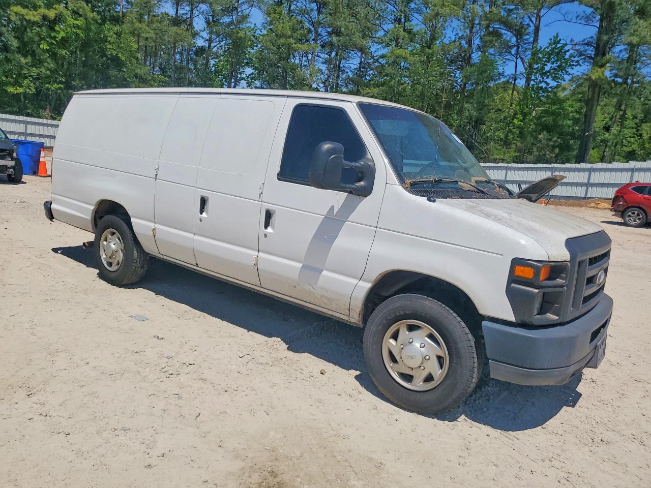 2014 Ford Econoline VIN 1FTNS2EL6EDA91029 photo 4