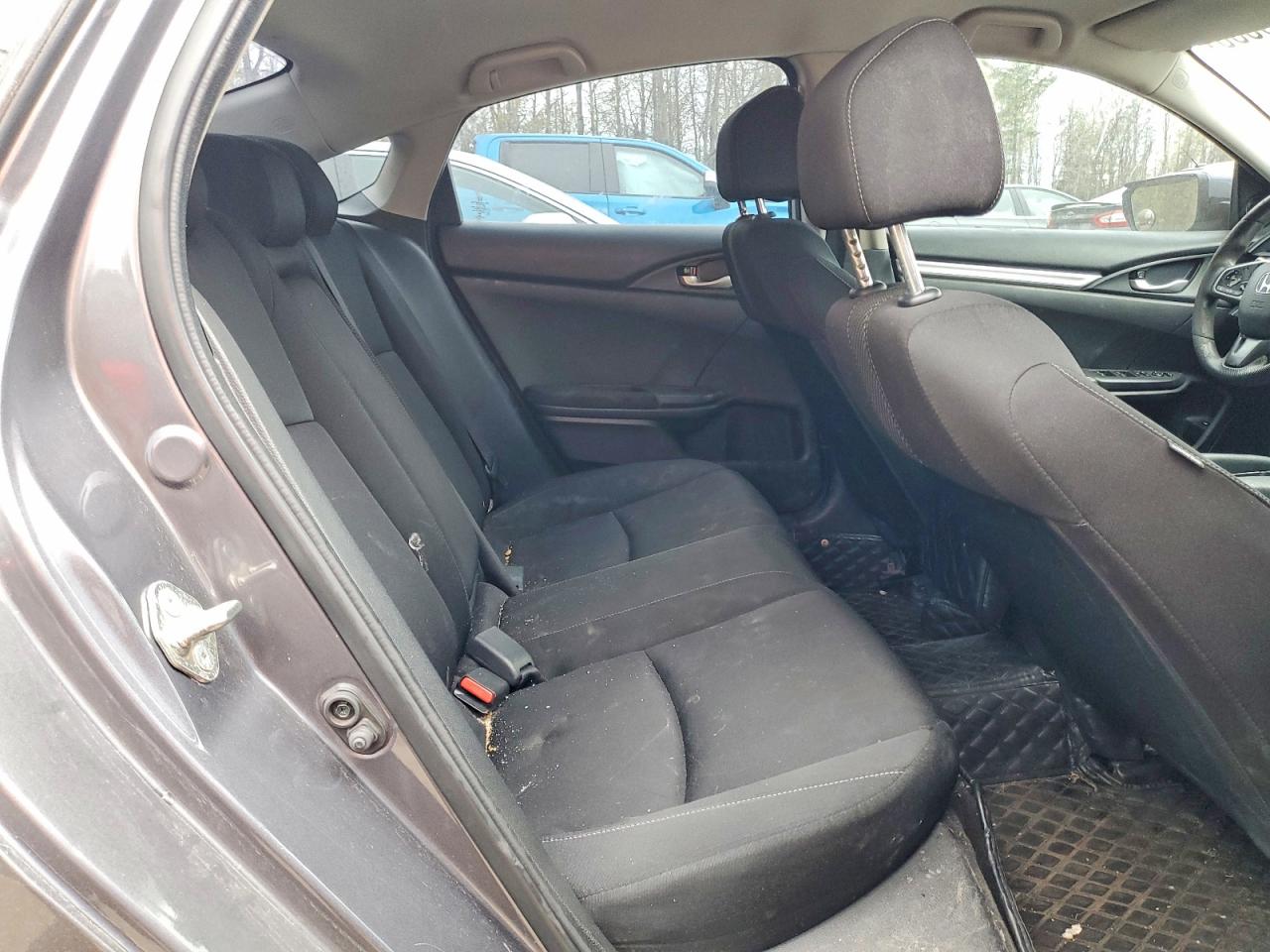 2017 Honda Civic VIN 2HGFC2F51HH015390 photo 10