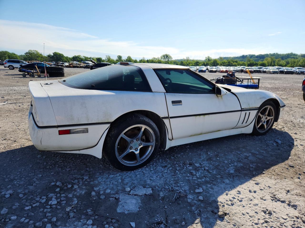 1987 CHEV Corvette VIN 1G1YY2188H5109583 photo 3