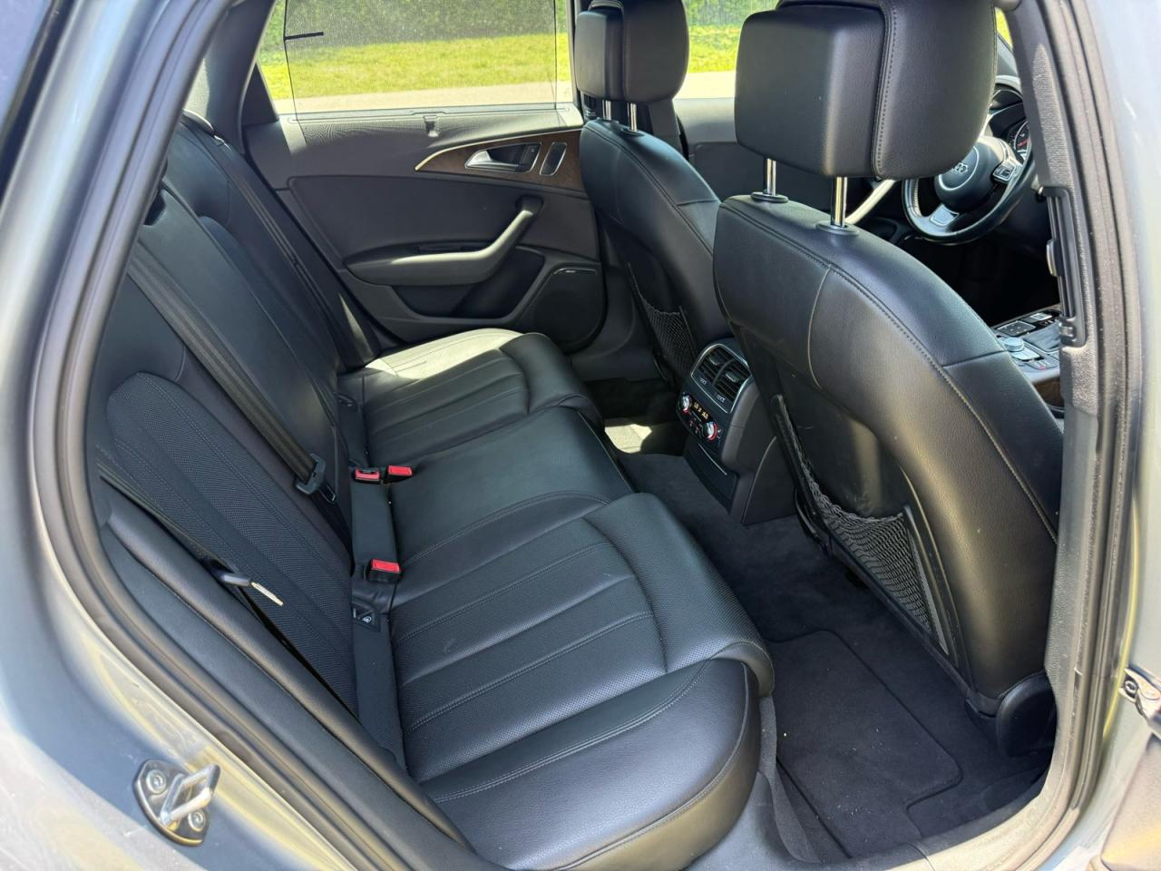 2016 Audi A6 VIN WAUJGAFCXGN100544 photo 6