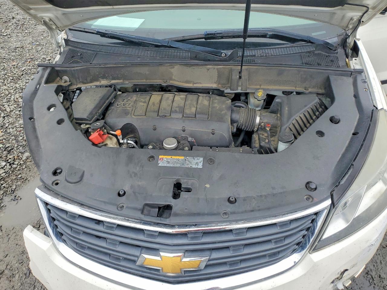 2015 Chevrolet Traverse VIN 1GNKRFKDXFJ315836 photo 12