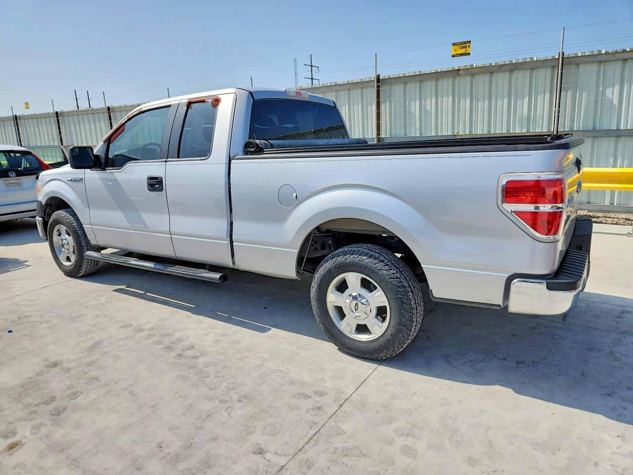 2014 Ford F150 VIN 1FTEX1CM1EKG04562 photo 2