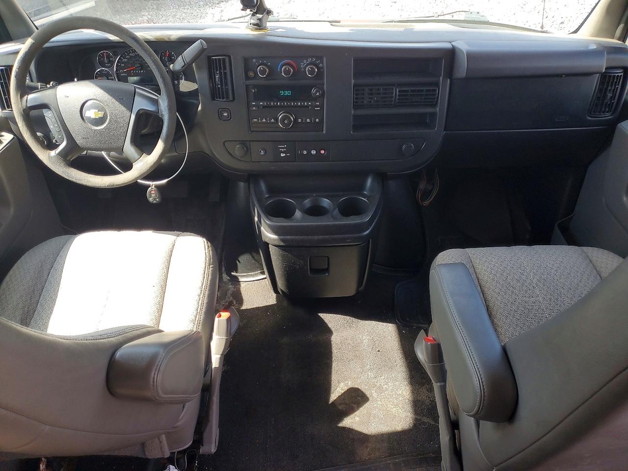 2014 Chevrolet Express VIN 1GAZG1FG9E1123691 photo 8