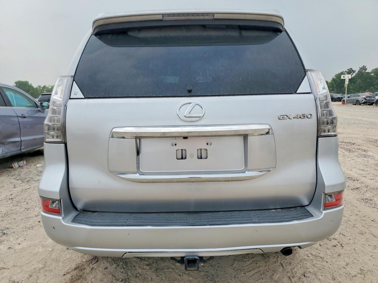 2017 Lexus Gx VIN JTJBM7FX3H5175803 photo 6