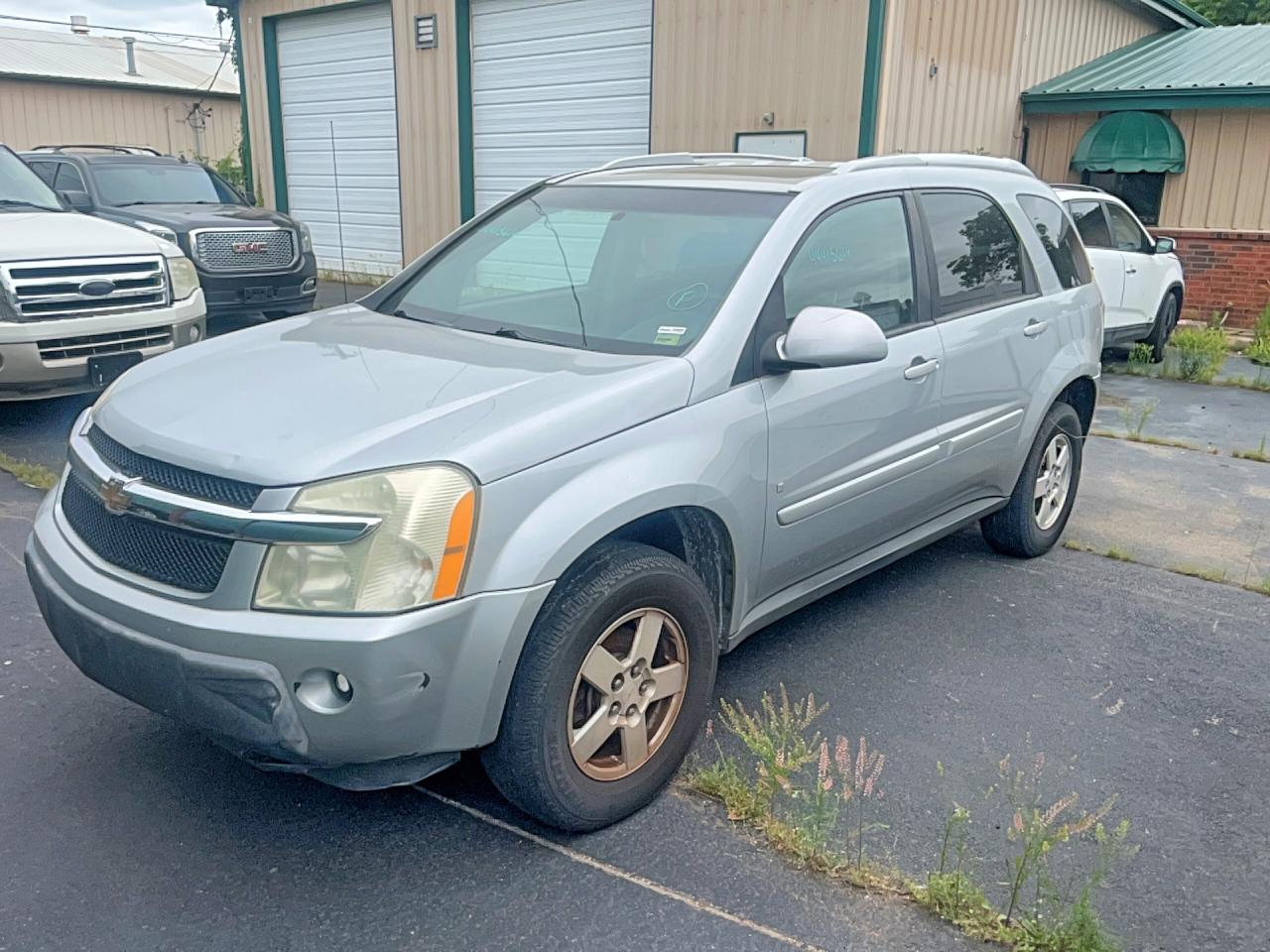 2006 Chevrolet Equinox VIN 2CNDL63F366134833 photo 2