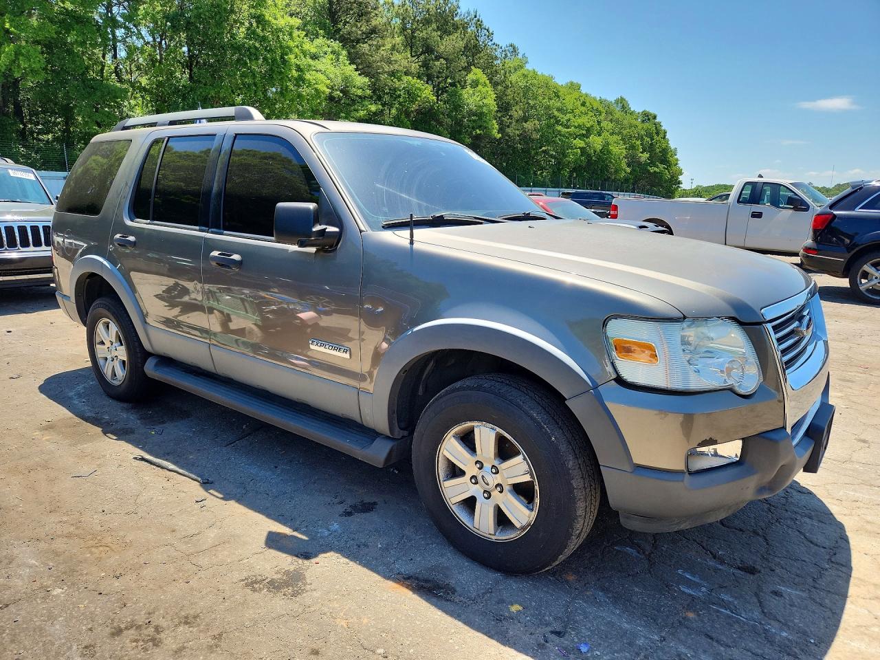 2006 Ford Explorer VIN 1FMEU63E26UA26701 photo 4