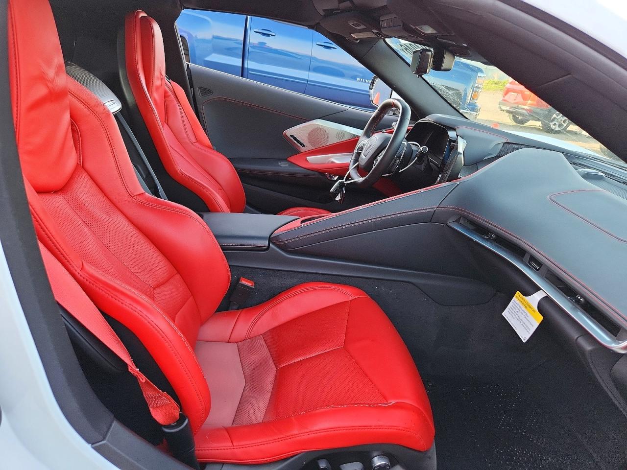 2024 Chevrolet Corvette VIN 1G1YB2D41R5115771 photo 10