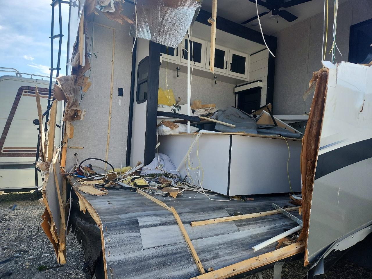 2024 JAYCO All models VIN 1UJBC0BV5R11K0067 photo 9