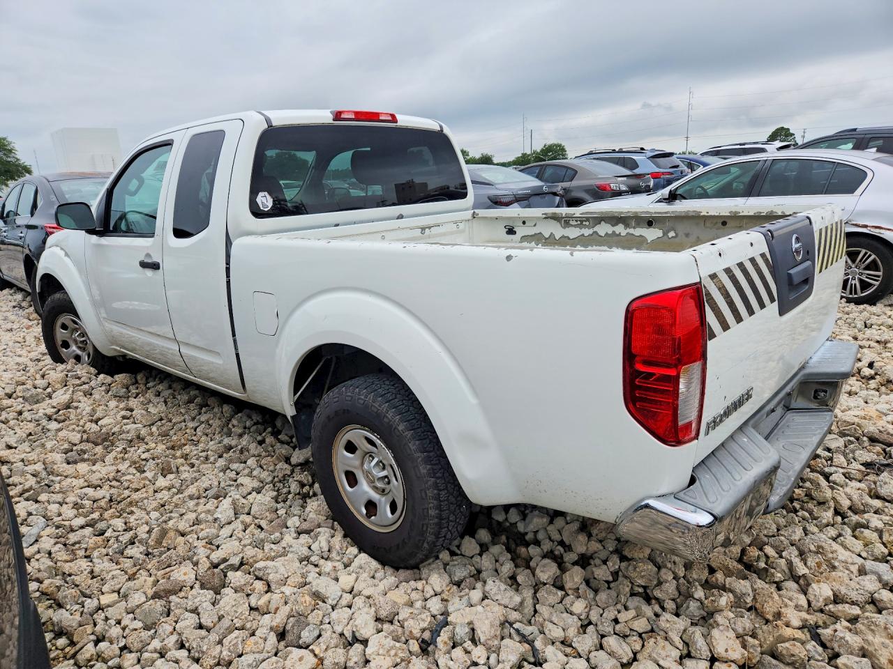 2016 Nissan Frontier VIN 1N6BD0CTXGN788847 photo 2