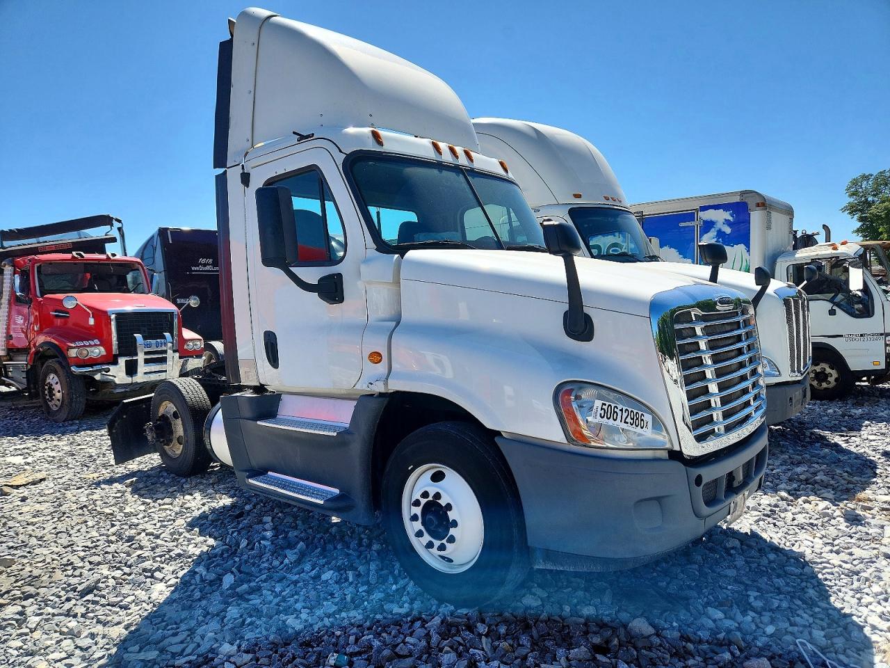 2016 FREIGHTLINER All other VIN 1FUBGEDV5GLHC5715 photo 1