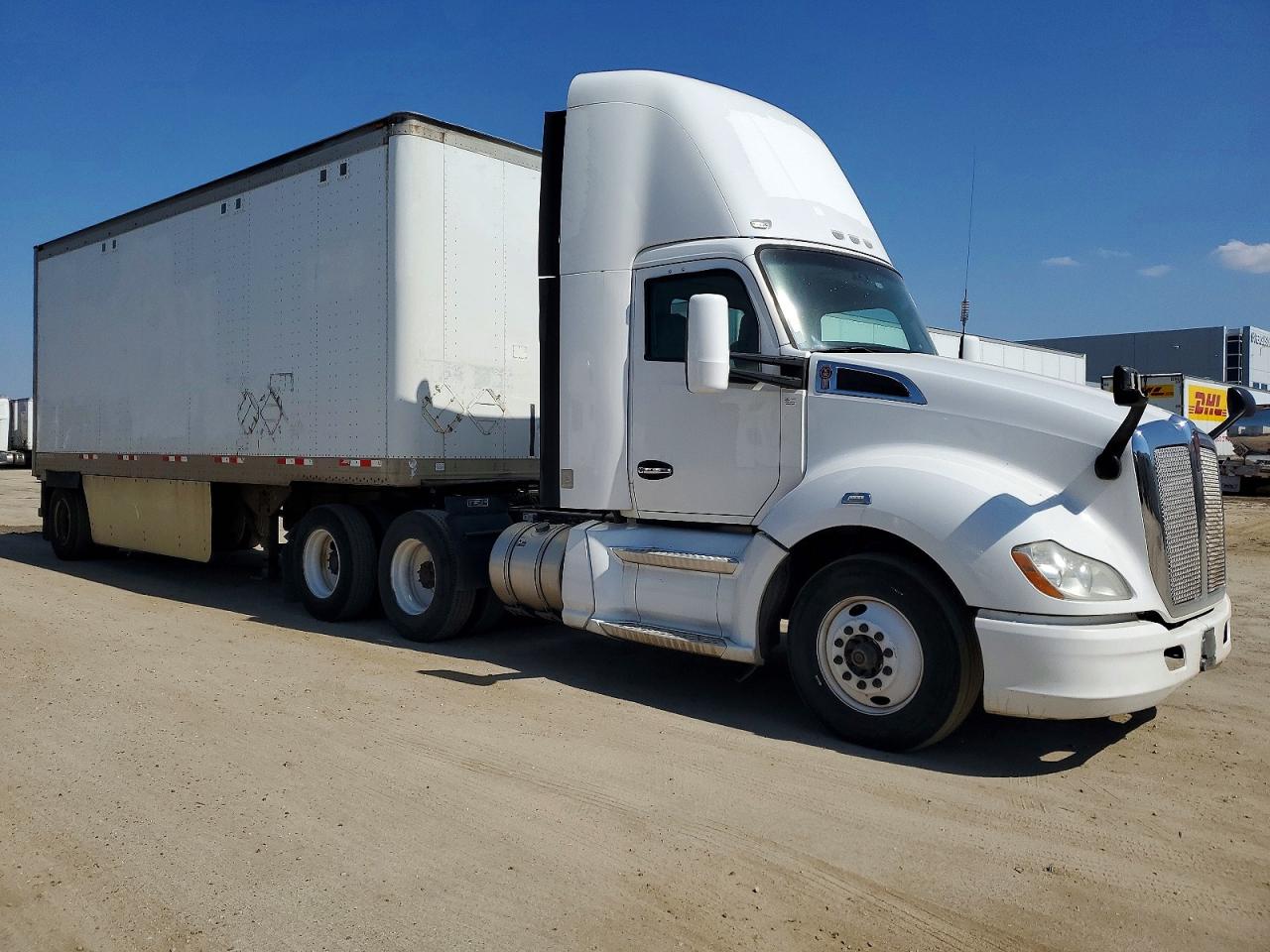 2015 KENWORTH All other VIN 1XKYD49X9FJ443608 photo 1