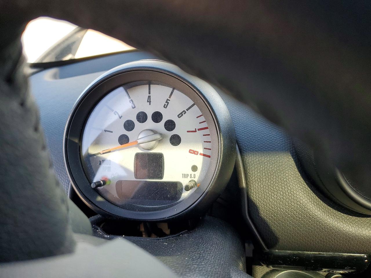 2014 MINI Cooper VIN WMWZC5C58EWP40464 photo 9
