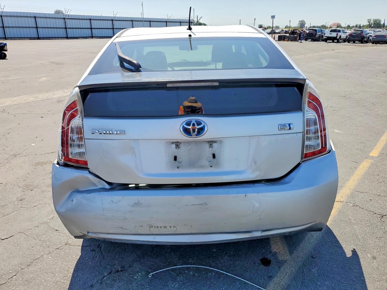 2012 Toyota Prius VIN JTDKN3DU7C5421701 photo 6