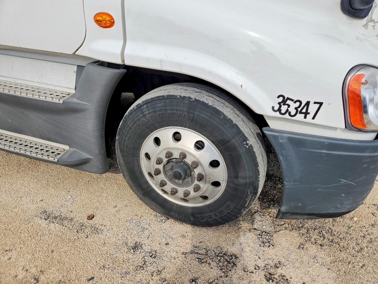 2018 FREIGHTLINER All other VIN 3AKJGLDR4JSJK5347 photo 9
