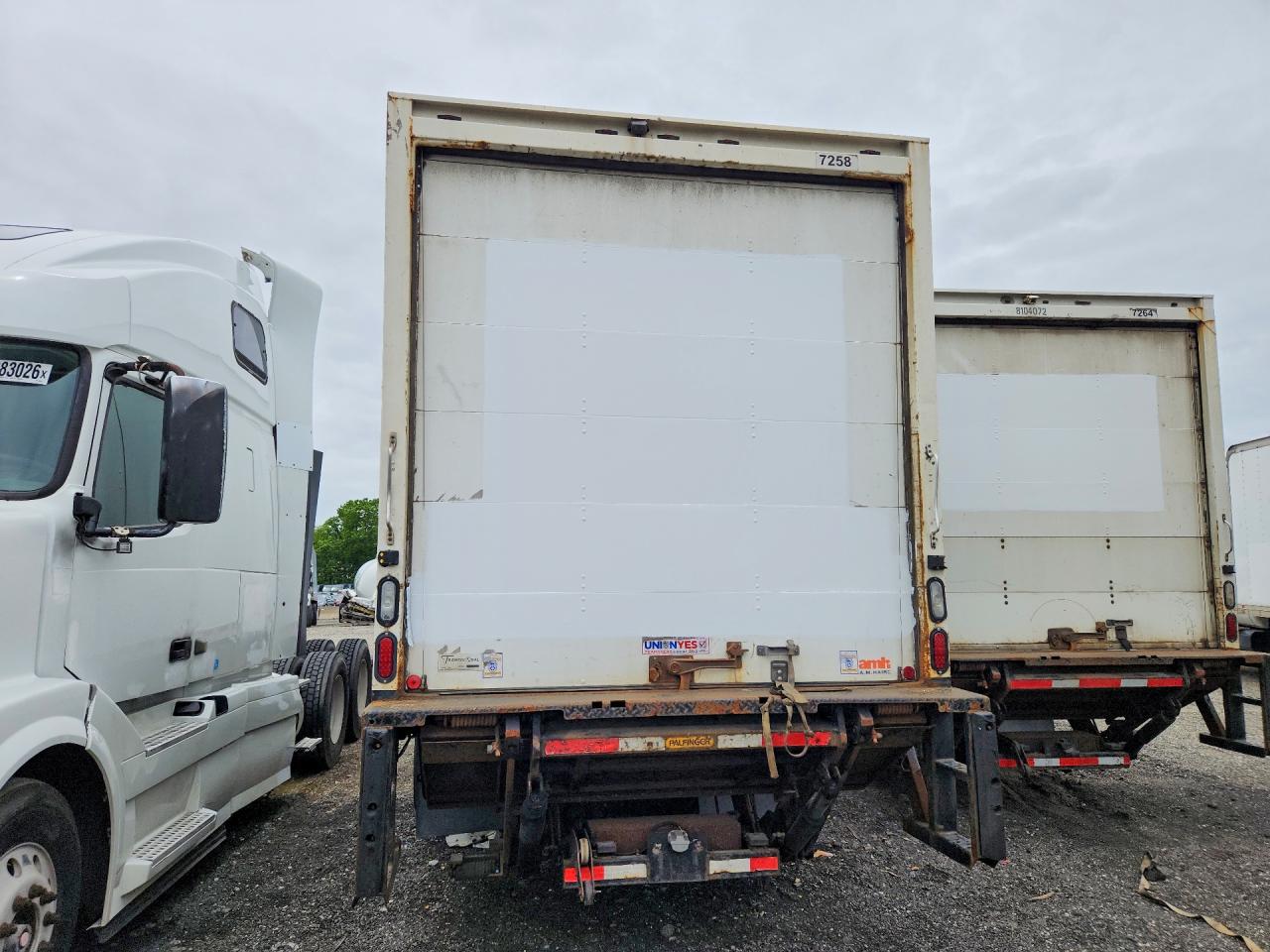 2015 FREIGHTLINER All other VIN 1FVACXDT2FHGS7258 photo 6