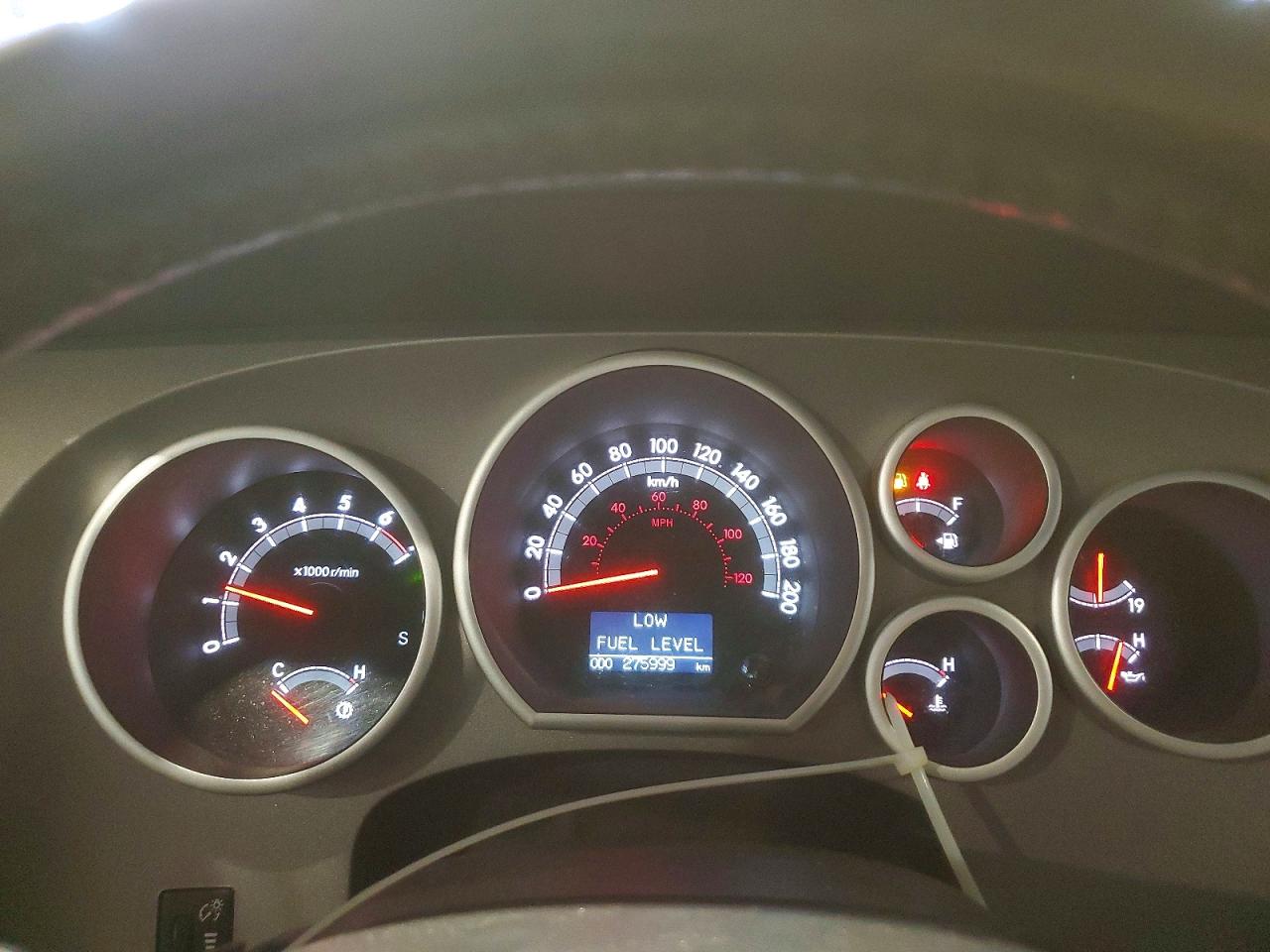 2013 Toyota Tundra VIN 5TFBY5F14DX277682 photo 9