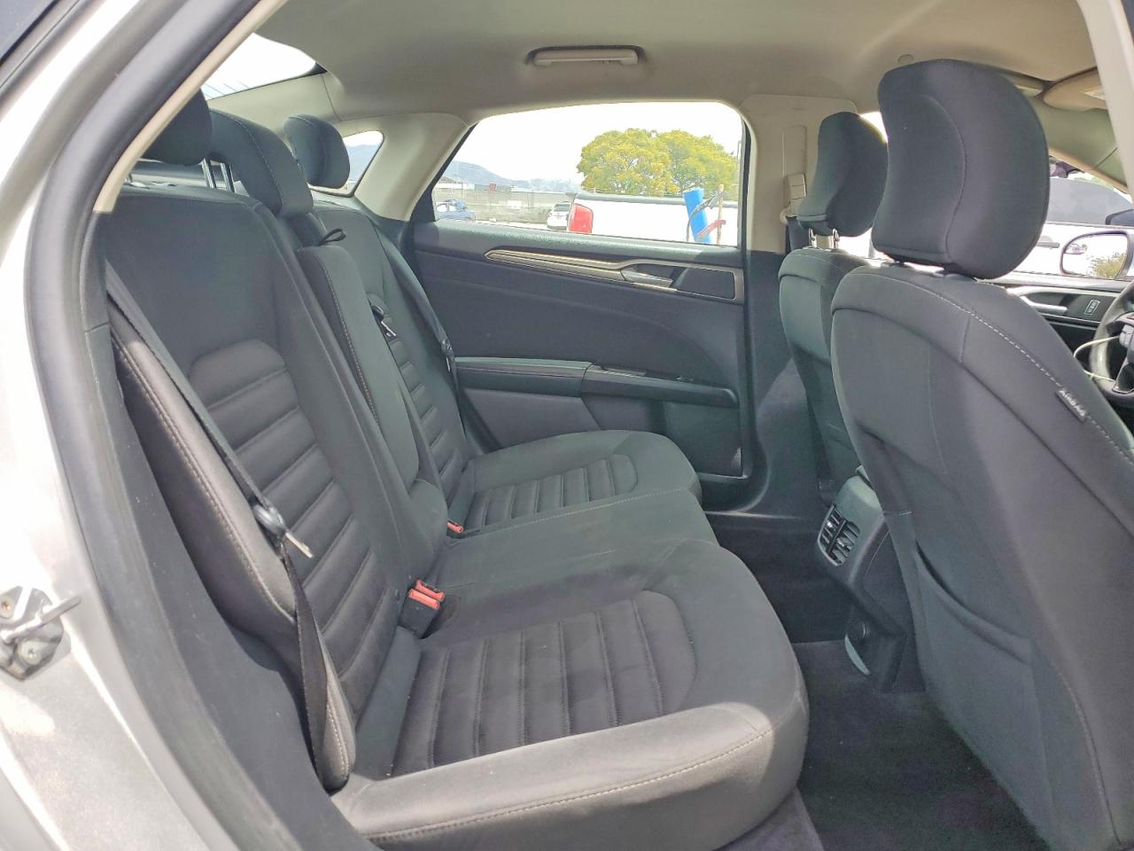 2017 Ford Fusion VIN 3FA6P0LU9HR288056 photo 10