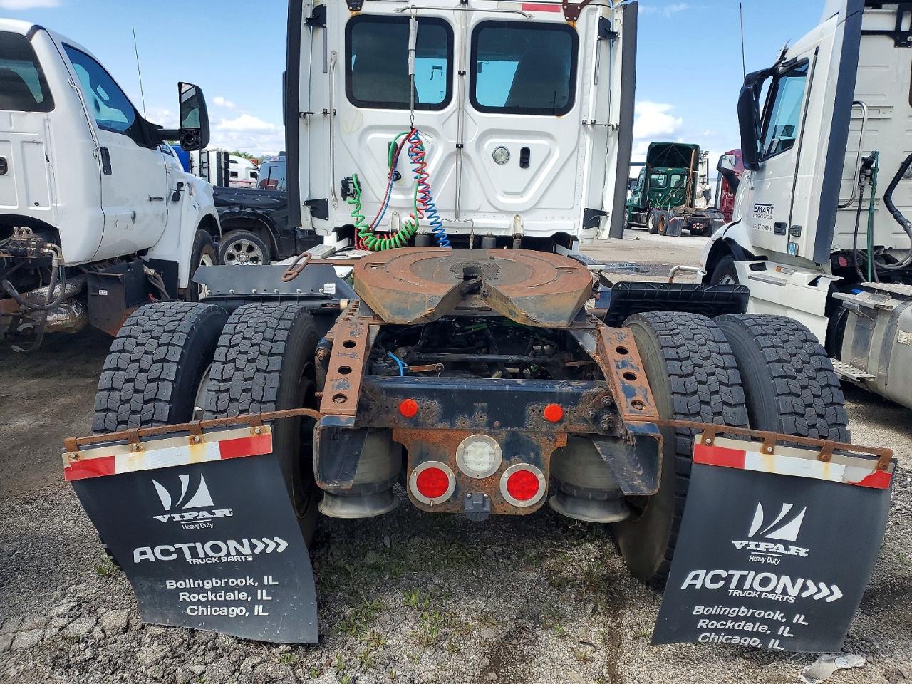 2018 FREIGHTLINER All other VIN 1FUBGAD96JLJV5406 photo 6