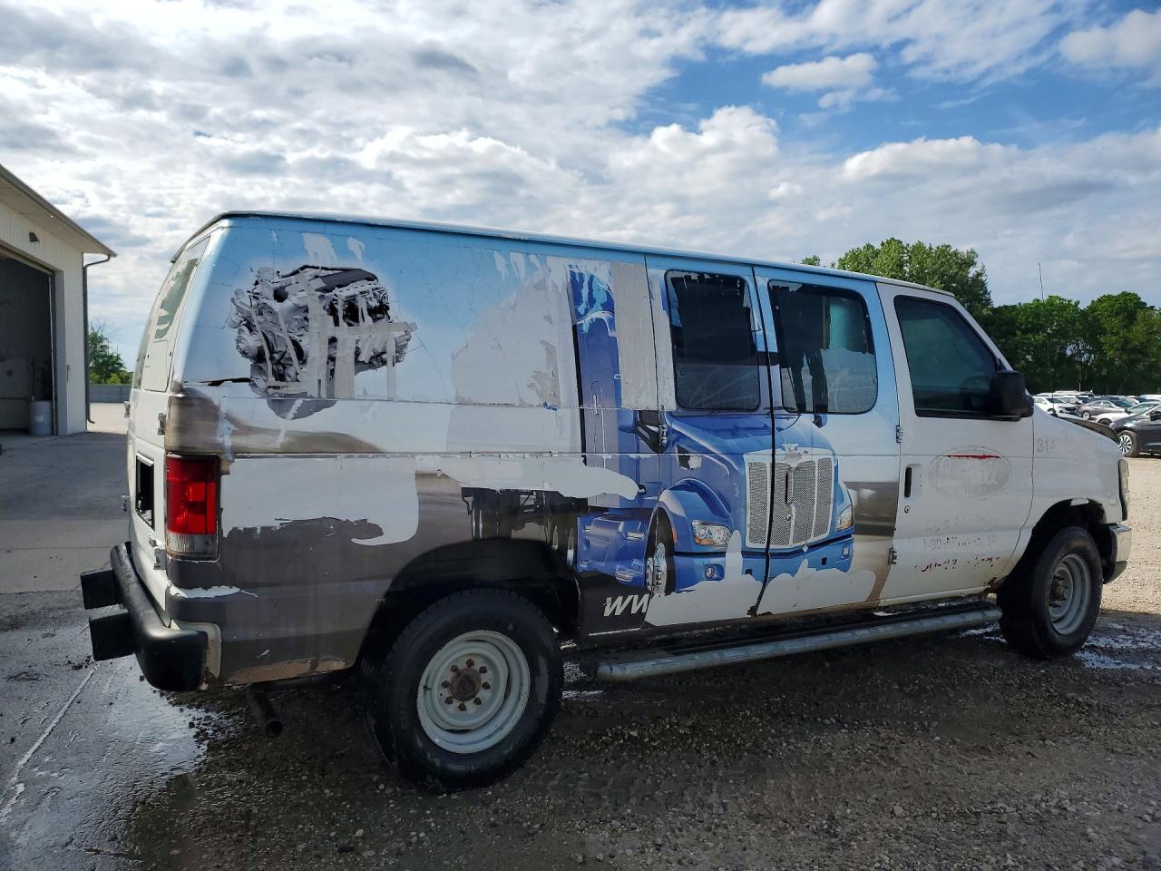 2013 Ford Econoline VIN 1FTNE2EW9DDA65976 photo 3