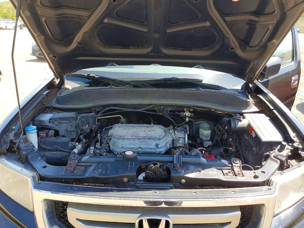 2011 Honda Ridgeline VIN 5FPYK1F48BB004242 photo 11