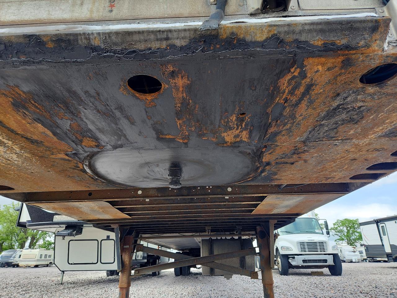 2018 UTILITY Trailer VIN 1UYVS2538J6232702 photo 7