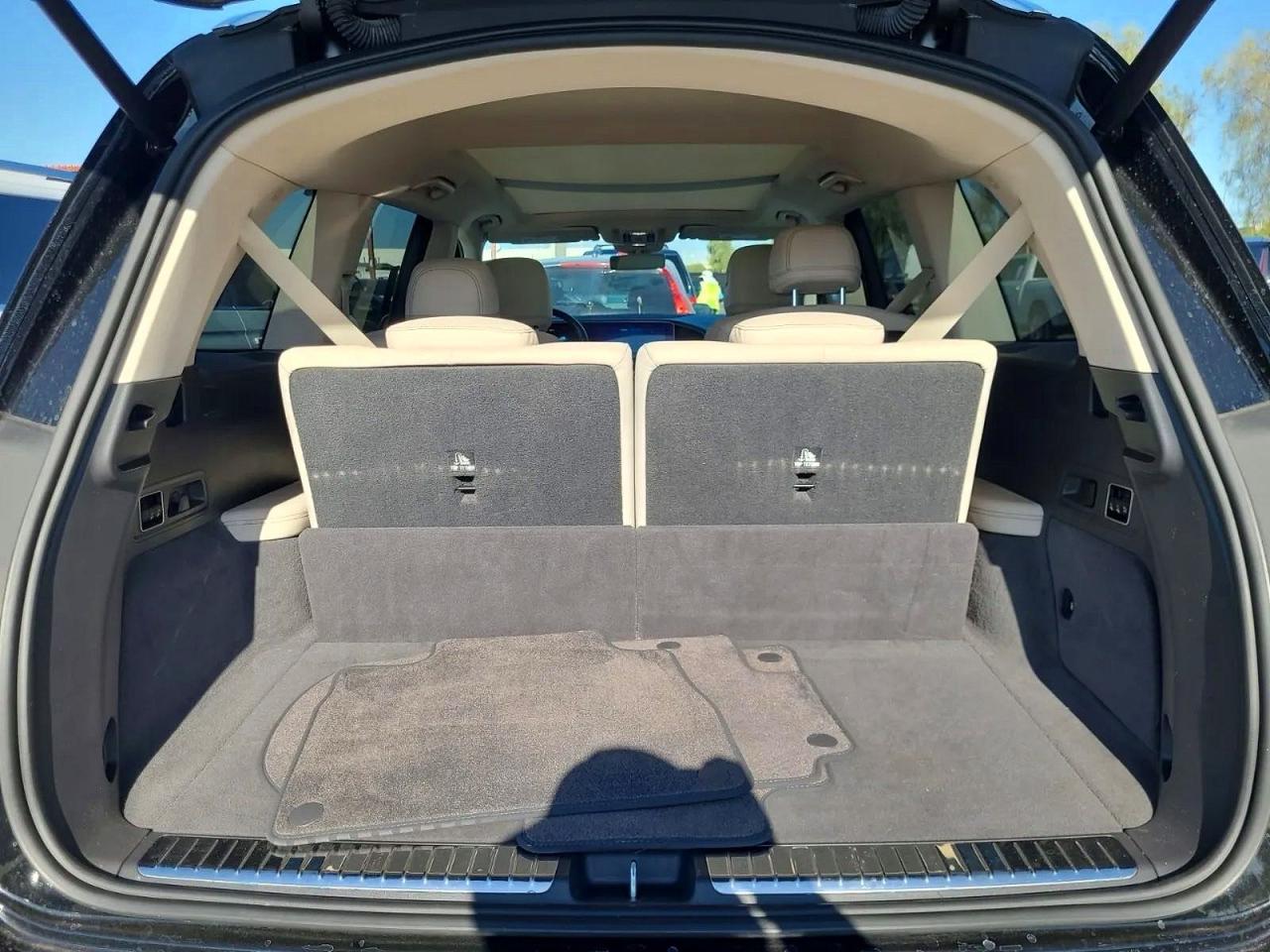 2020 MERCEDES-BENZ Gls-class VIN 4JGFF5KE3LA054689 photo 11
