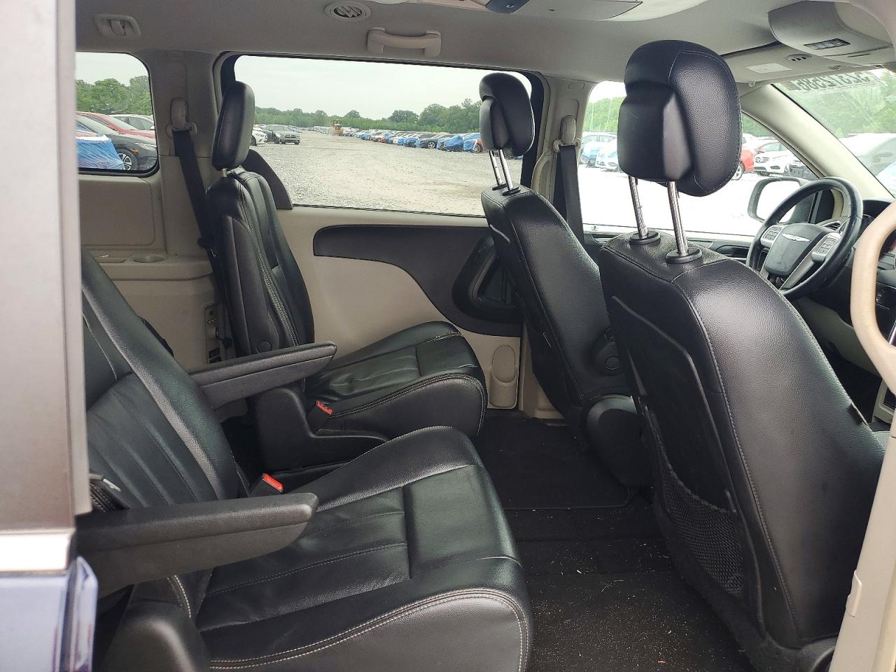 2014 Chrysler Minivan VIN 2C4RC1BG3ER441567 photo 11