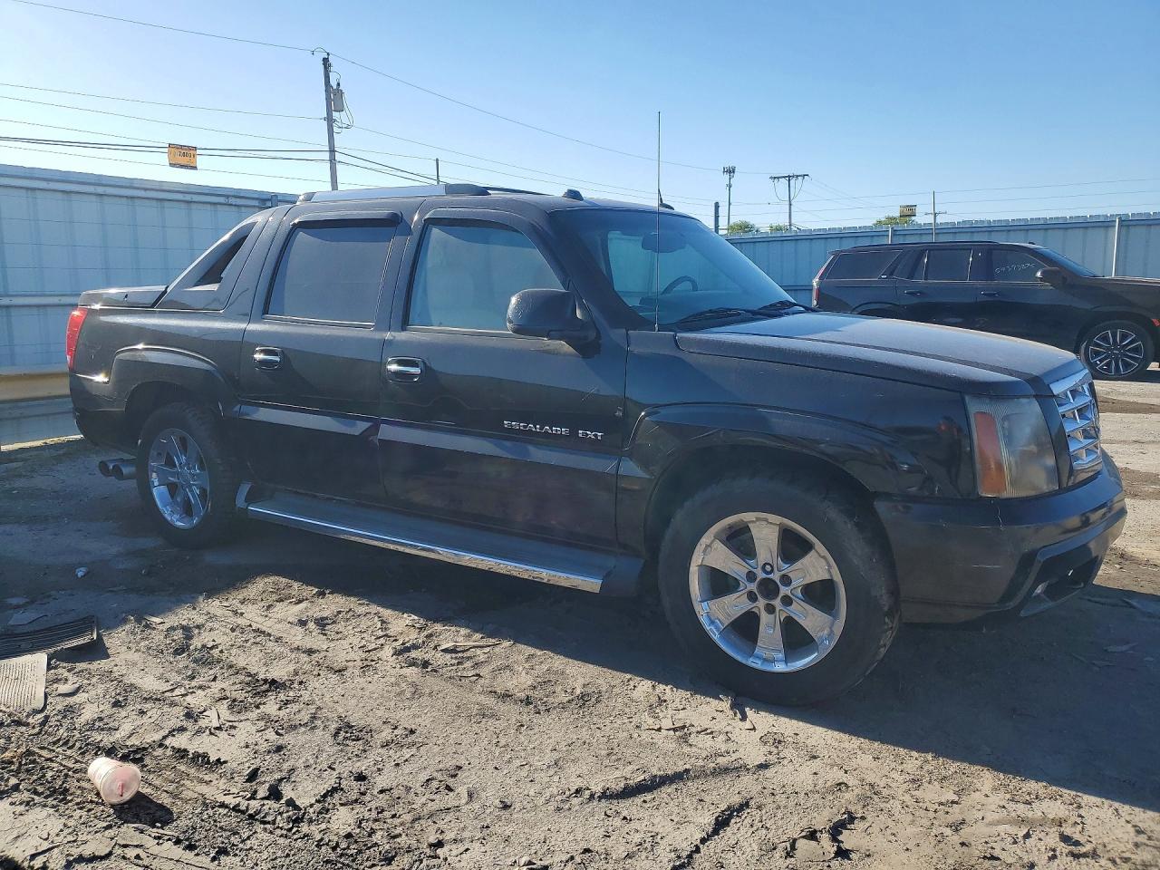 2005 Cadillac Escalade VIN 3GYEK62N25G160406 photo 4