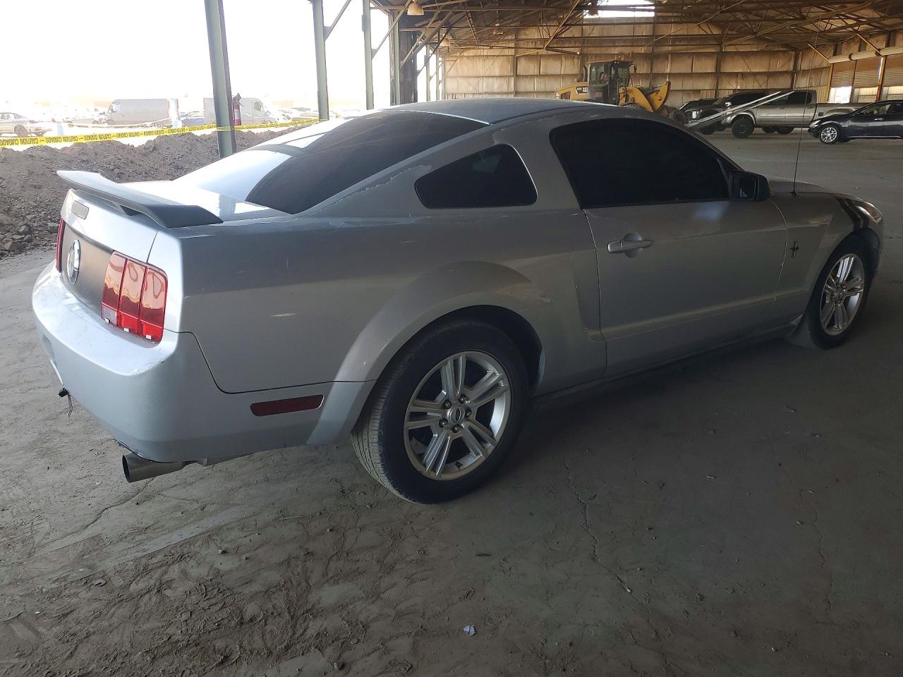 2006 Ford Mustang VIN 1ZVFT80N265236797 photo 3