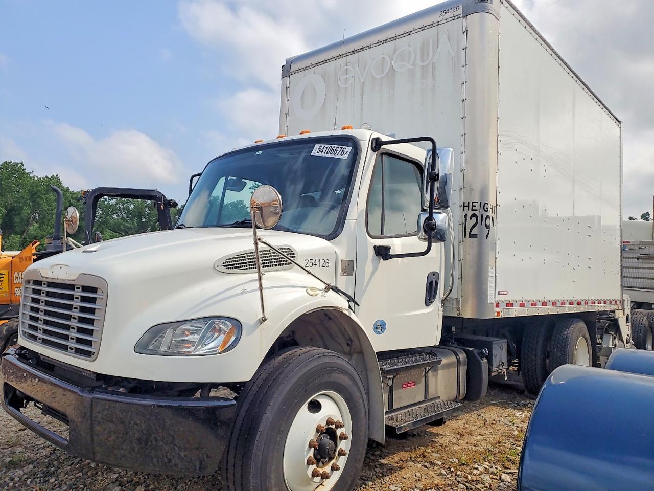 2019 FREIGHTLINER All other VIN 3ALACWFC2KDLD3634 photo 9