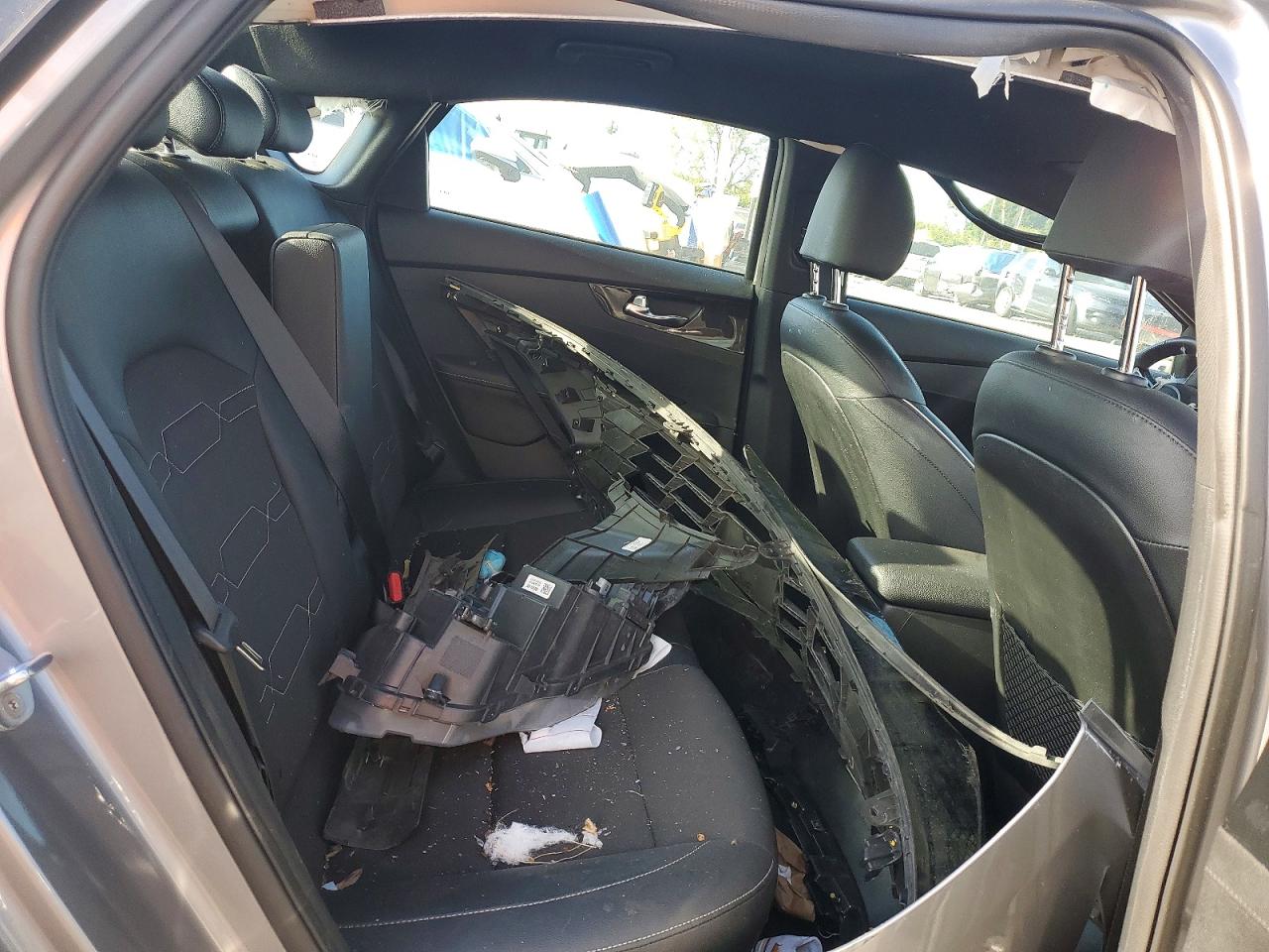 2023 Kia Forte VIN 3KPF54AD7PE554996 photo 10