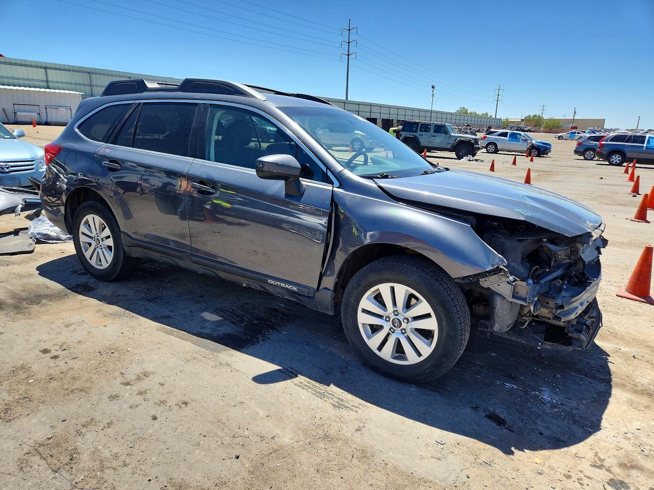 2018 Subaru Outback VIN 4S4BSACC9J3363469 photo 4