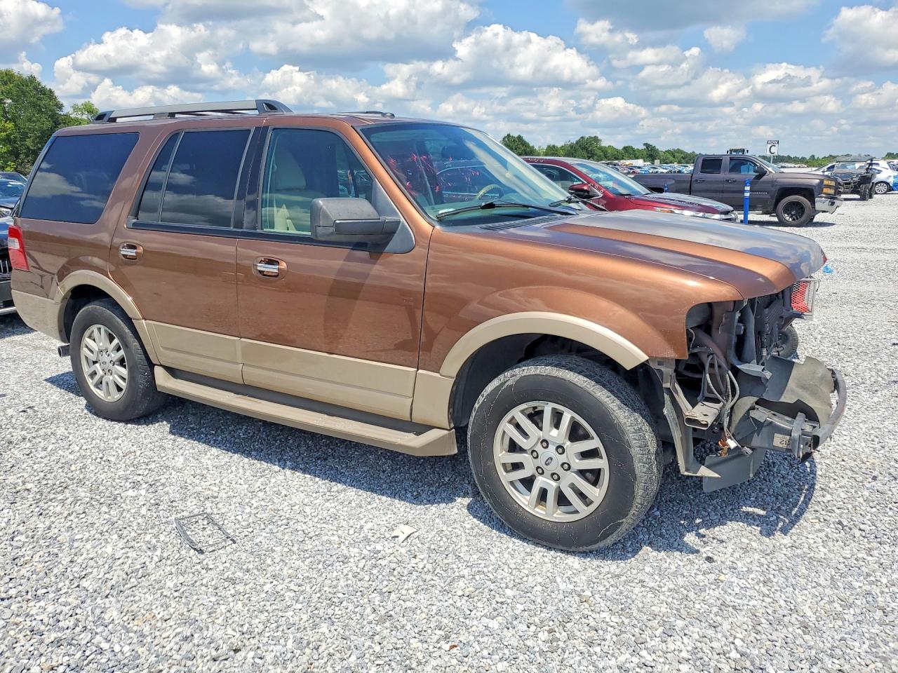 2012 Ford Expedition VIN 1FMJU1H54CEF26813 photo 4