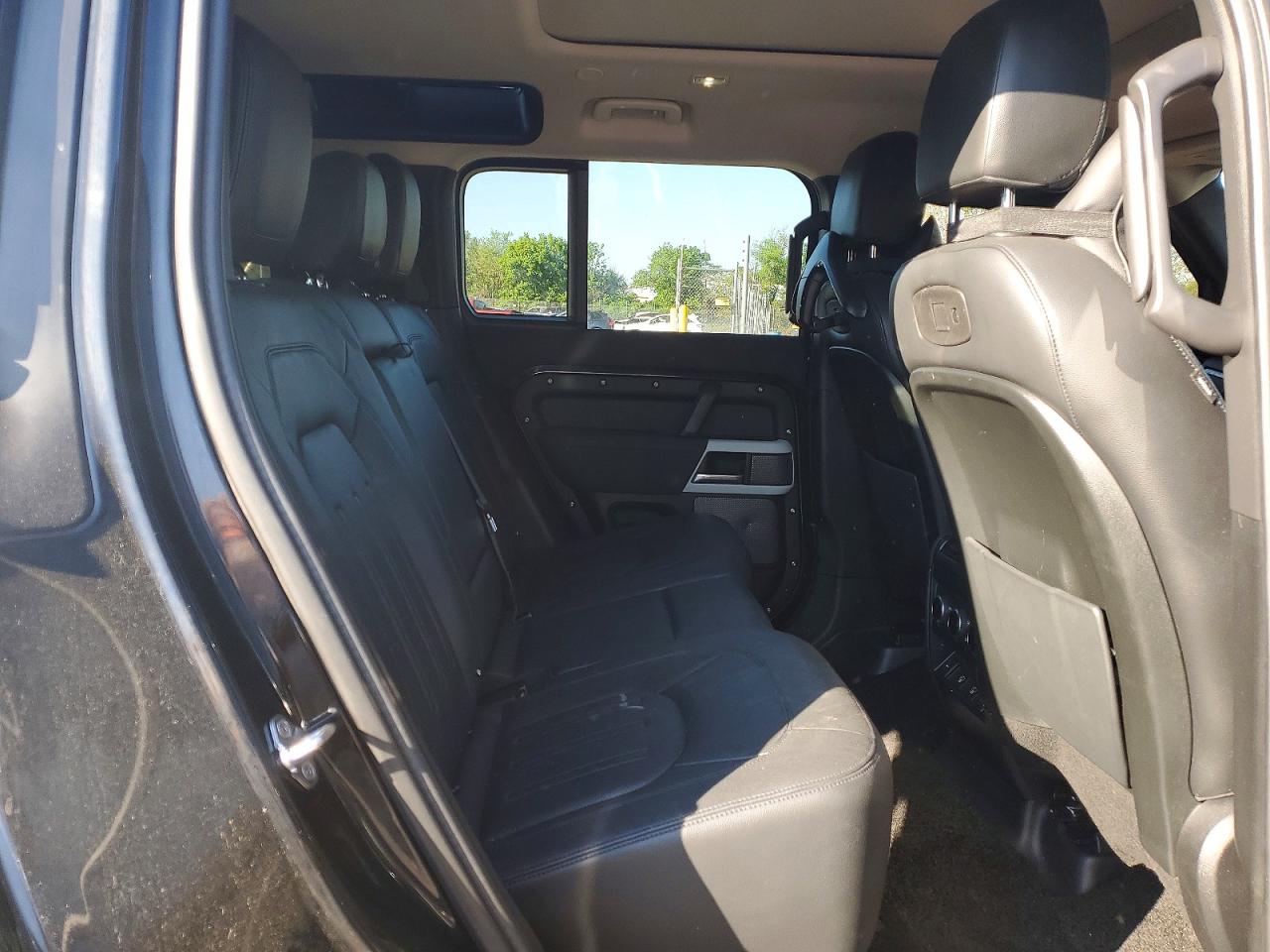 2022 LAND Defender VIN SALEP7RUXN2080699 photo 11