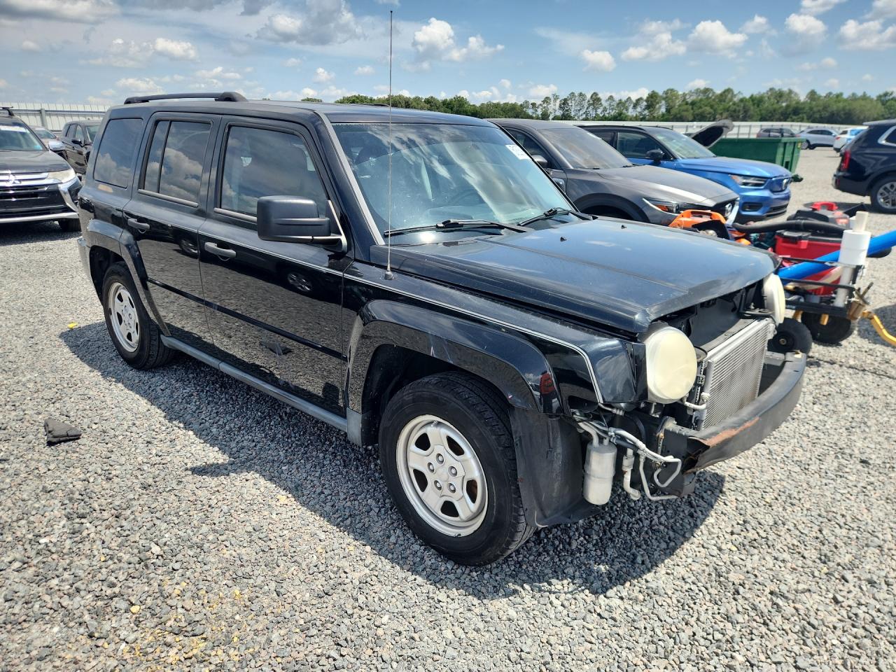 2008 Jeep Patriot VIN 1J8FT28W78D706398 photo 4