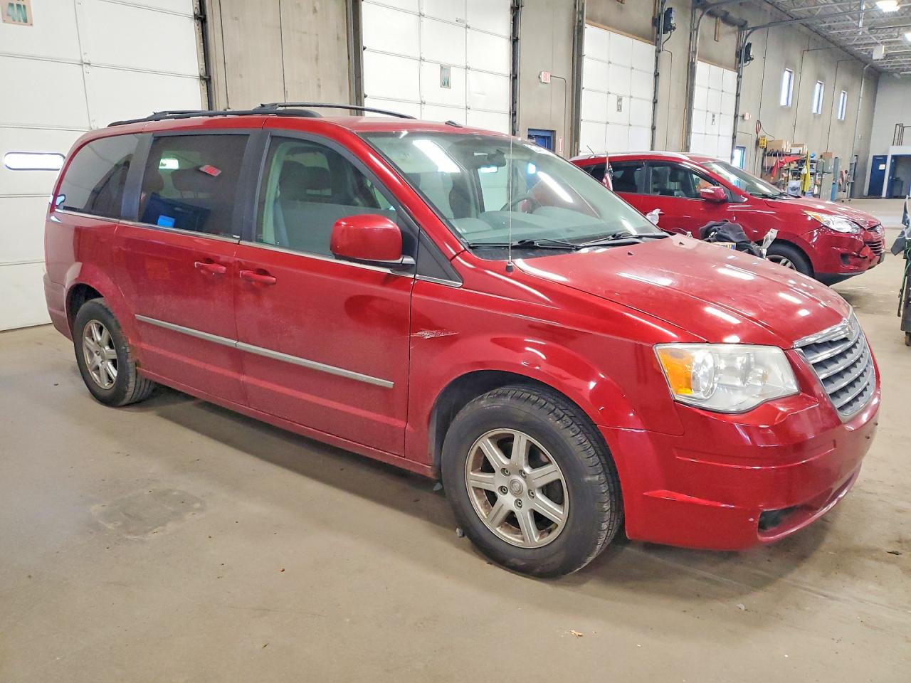 2010 Chrysler Minivan VIN 2A4RR5D18AR150999 photo 4