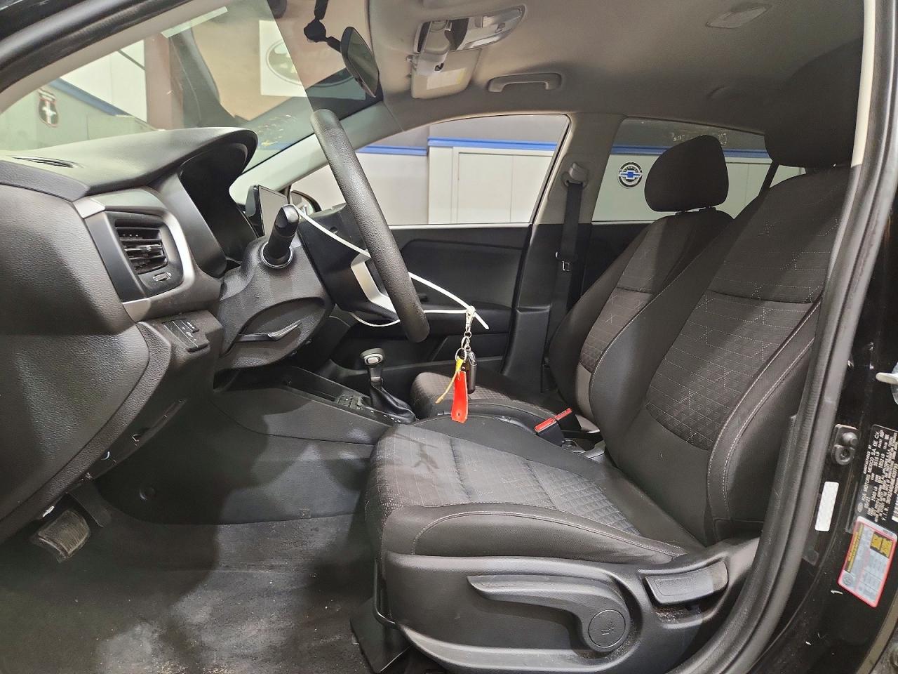 2021 Kia Rio VIN 3KPA24AD4ME400793 photo 7