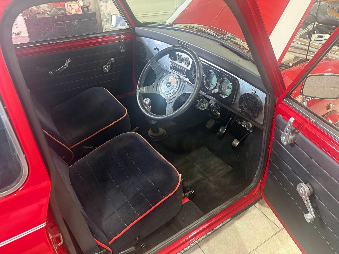 1991 Mini Cooper Base VIN SAXXL2S1020501494 photo 5